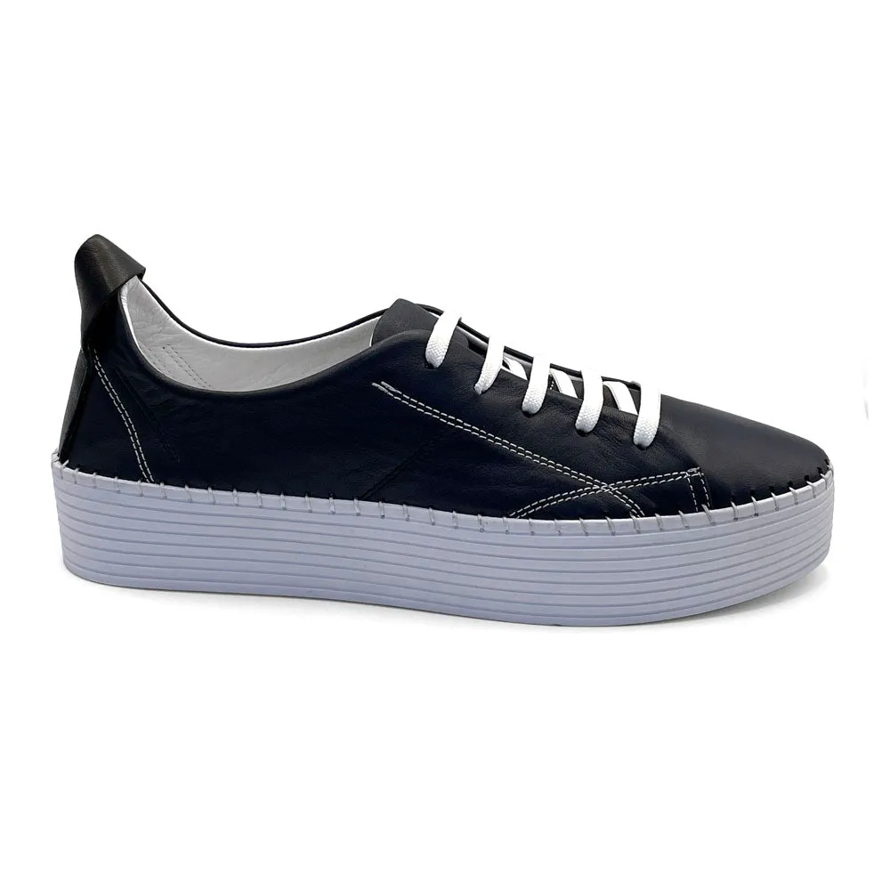 Bueno Women's Sailor Navy