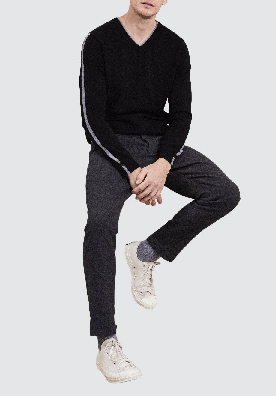 Men's V Neck Sweater | Black