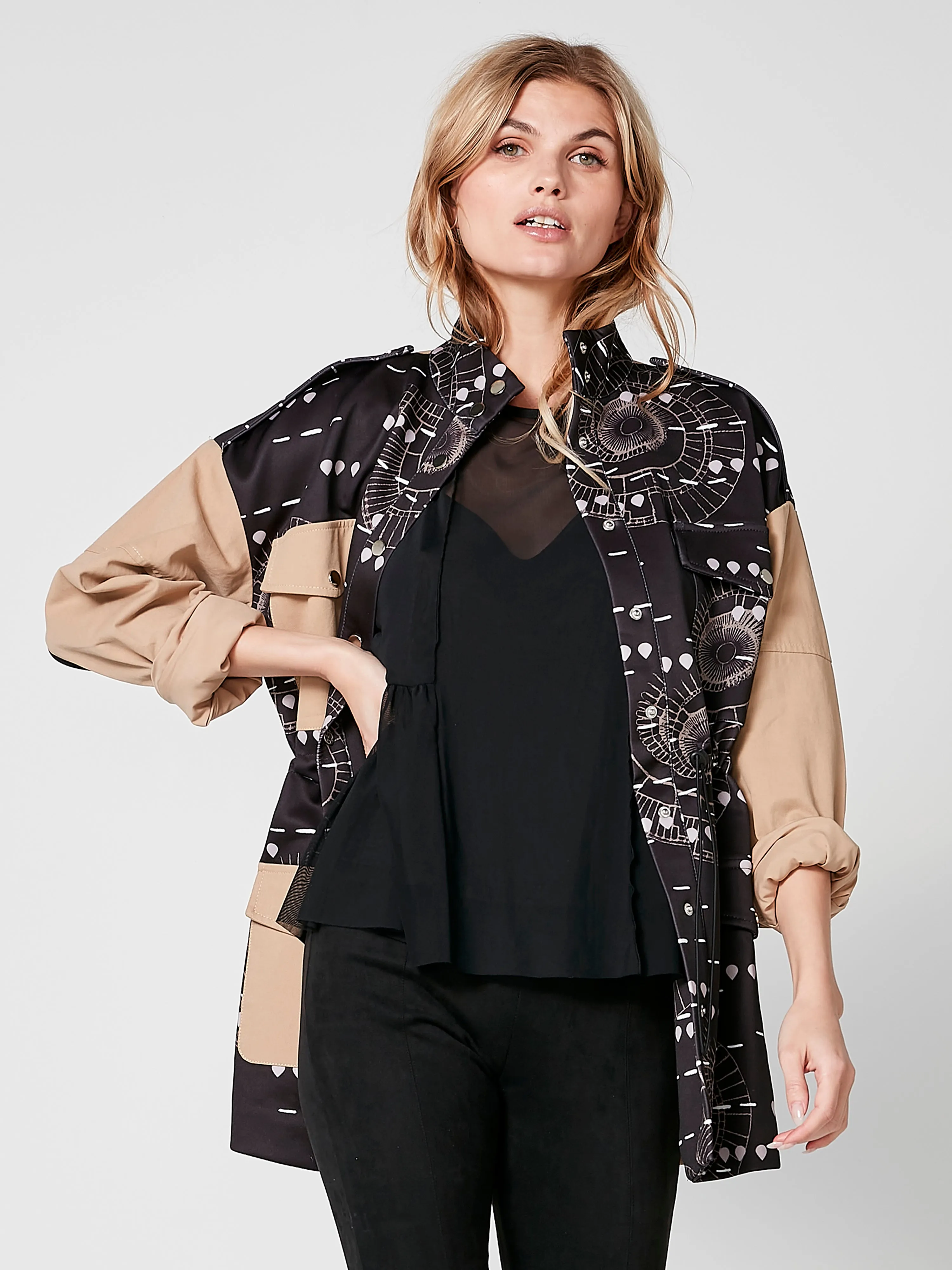 THORA jacket - Black Print